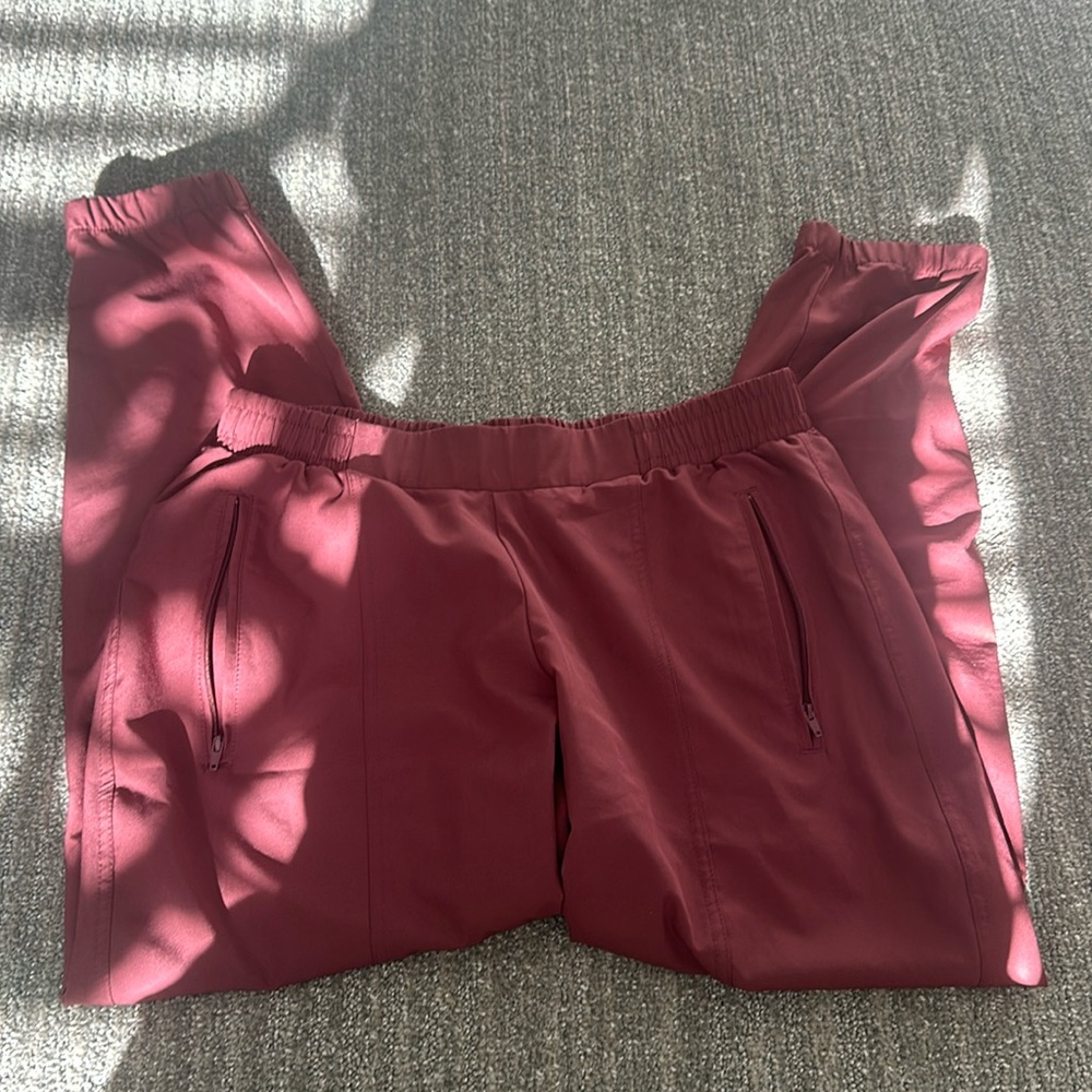 Old Navy stretchtech joggers